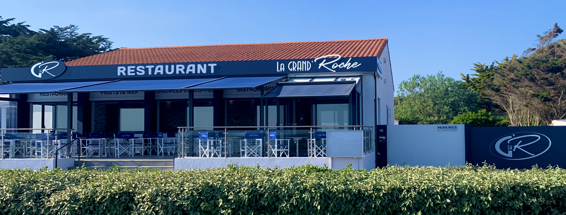 Restaurant La Grand&132.jpg039;Roche Slide1 132