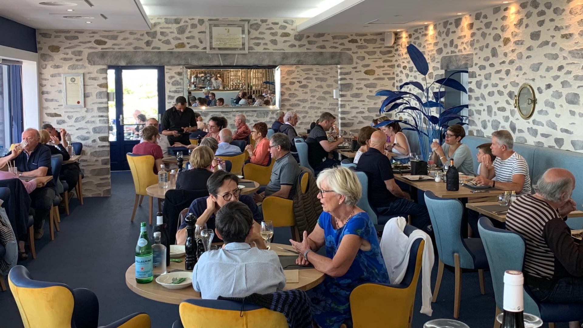 Restaurant La Grand&153.jpg039;Roche 11 153